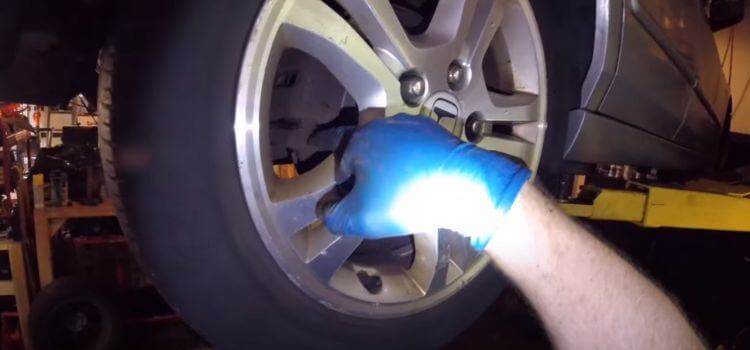 what causes inner tire wear