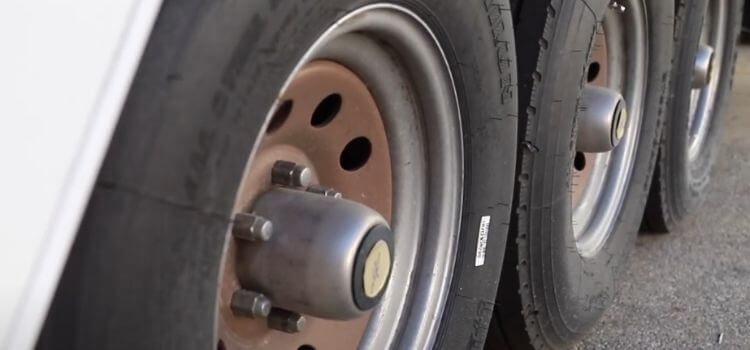 how long do rv tires last