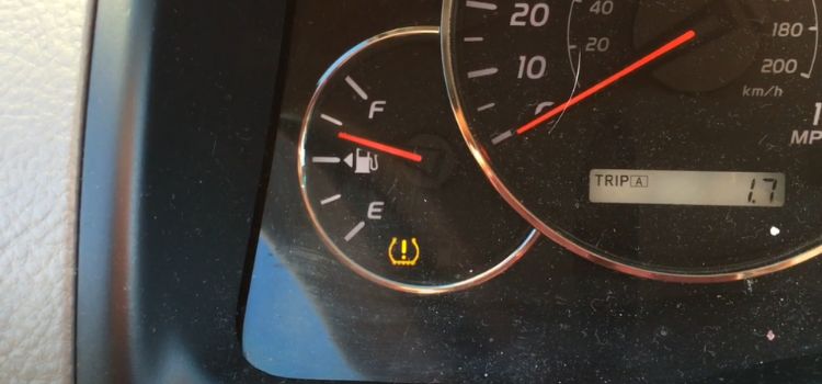 why is my tire light blinking