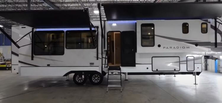 how tall is a 5th wheel camper