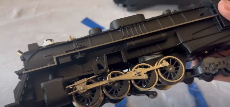 how to clean lionel train wheels