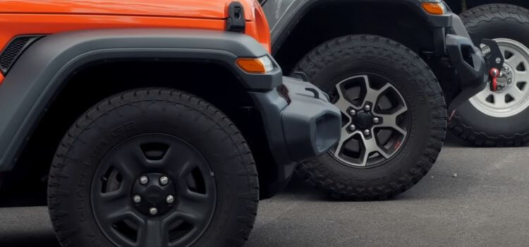 standard tire size on jeep wrangler