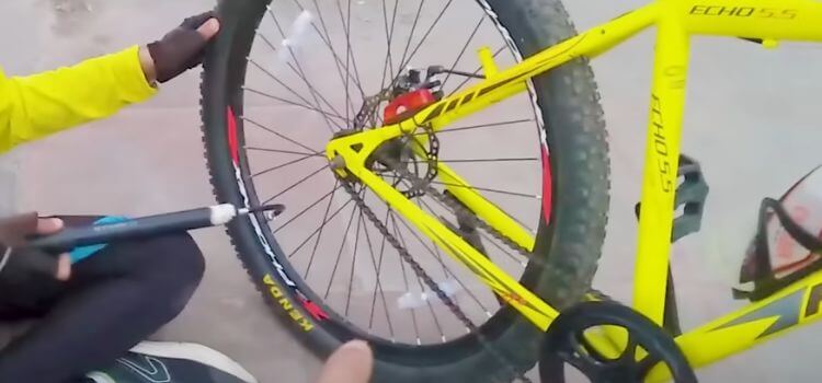 hybrid bicycle tire pressure